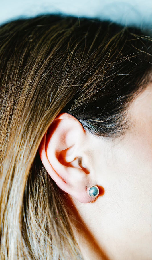 Broqueles esfera lisa mediano