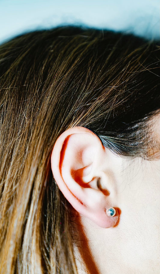 Broqueles esfera lisa pequeña