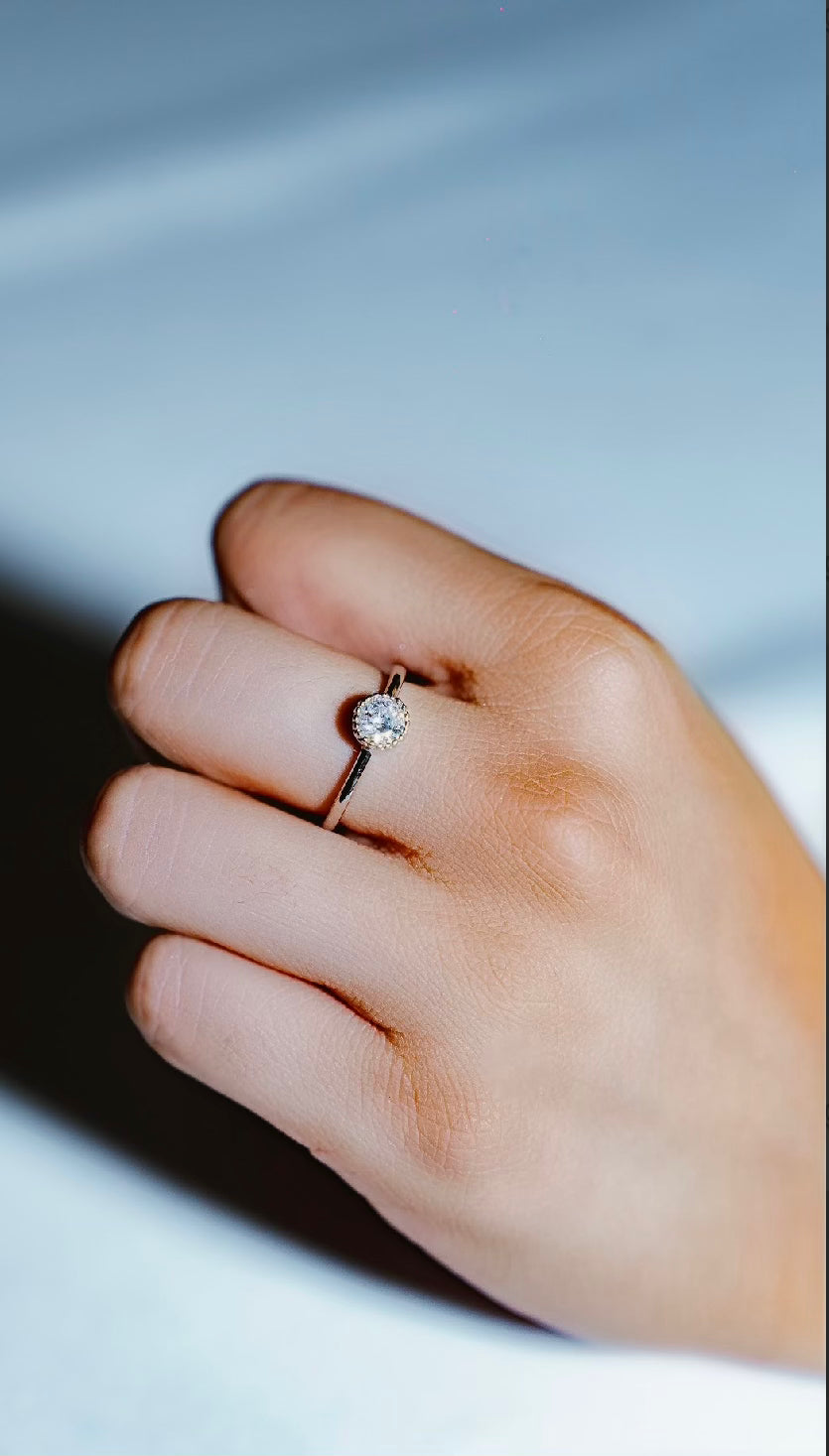 Anillo promesa círculo