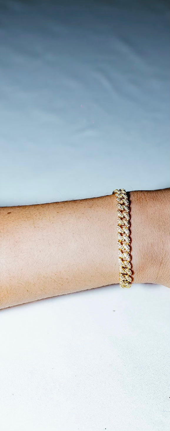 Pulsera cadena dorada